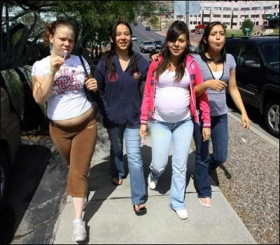 teen group Pregnant