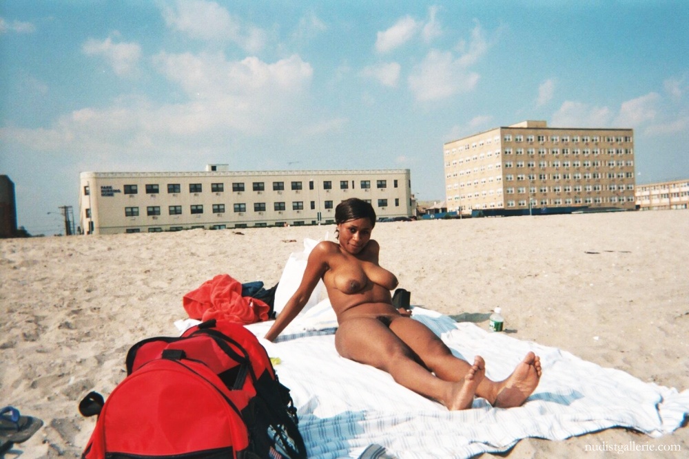 African woman nude beach