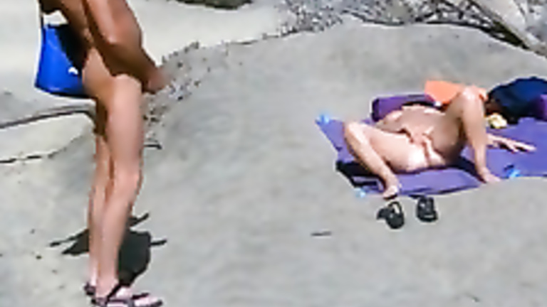 nude off Family beach jacking