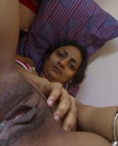 Indian girls pussy lips