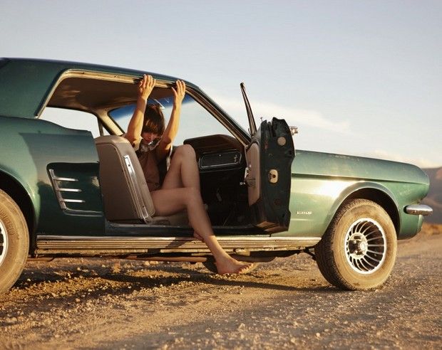 Classic mustang cars and nude girls