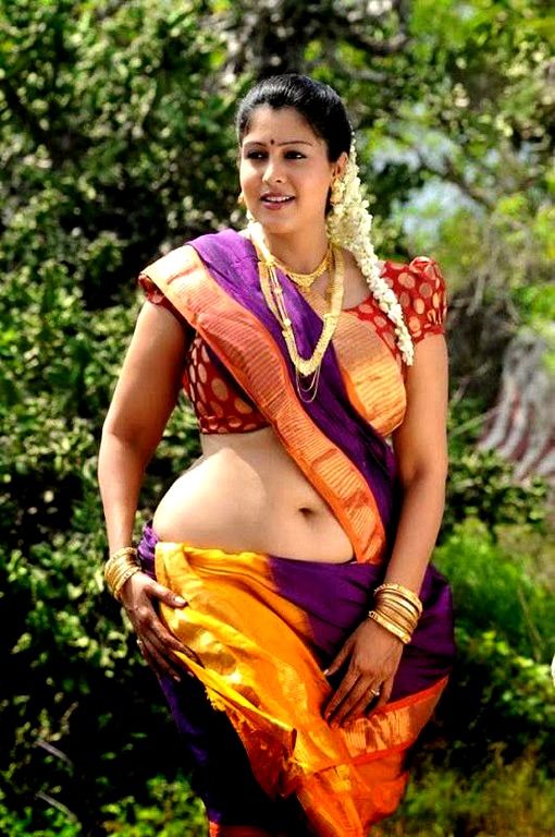 Hot indian aunties