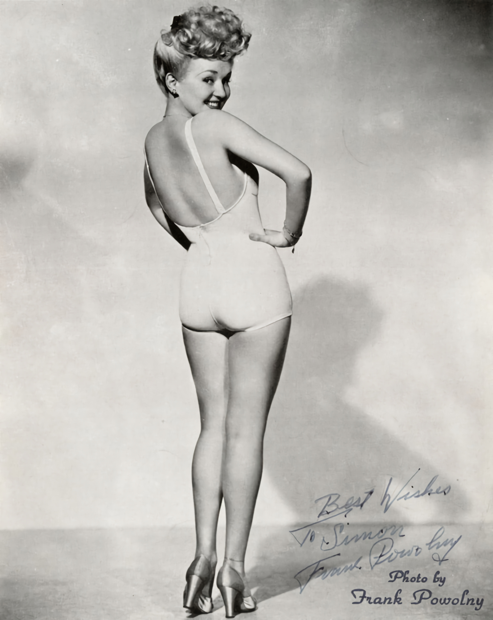 Betty grable pin up